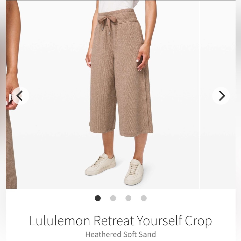 Lululemon Retreat Yourself Crop Heathered Soft Sand. Size 10. EUC